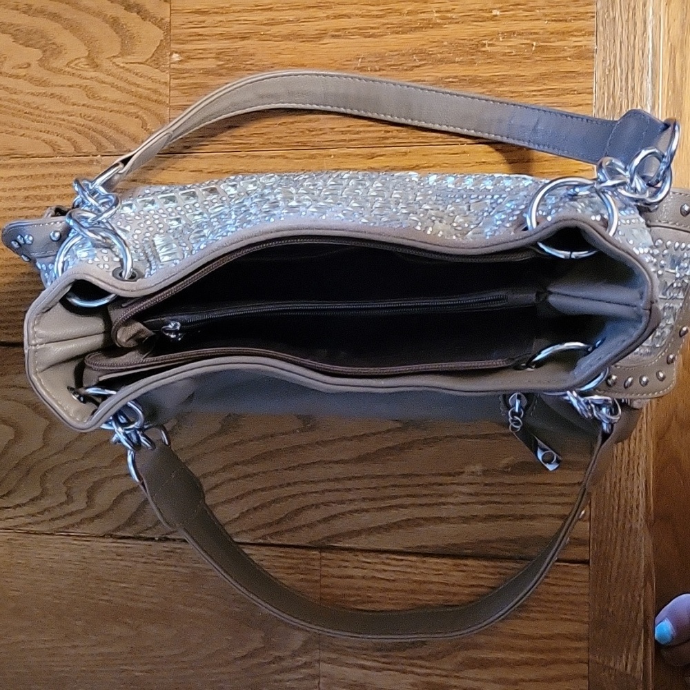 Purse - Picture 3 of 4